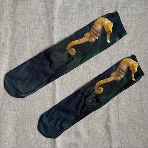 Wild Habitat Seahorse Socks Black, green and yellow